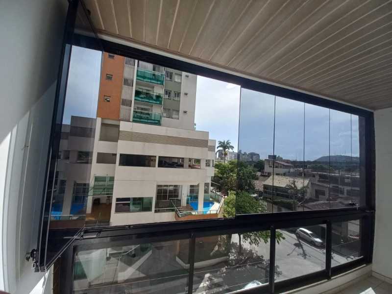 Fechamento de Varanda com Vidro Balneário Carapebus - Fechamento de Vidro para Sacada