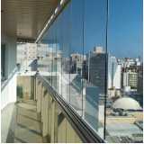 onde fazer manutenção em fechamento de vidro de varanda Centro de Vila Velha