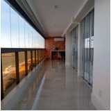 preço de manutenção em fechamento de varanda com vidro Vila Isabel